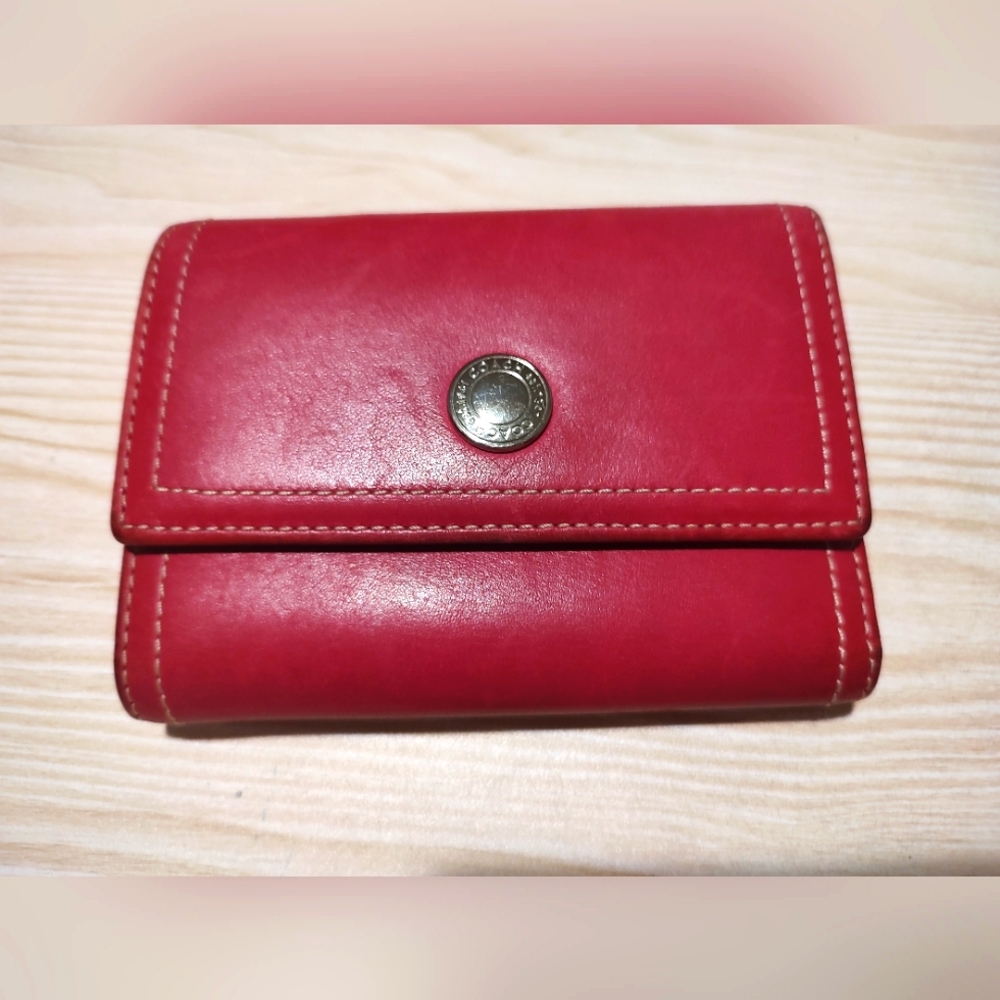 Vintage Coach Poppy Leather Tri-Fold Wallet with Silver-Tone Logo Button